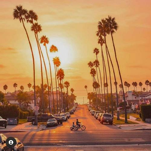 اینجوری نگام نکن که مردم دلم ضعف رف تو دوتا چشات آهنربان